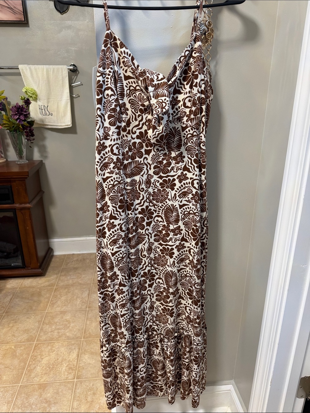 Sincerely Jules Brown and White Floral Maxi Dress